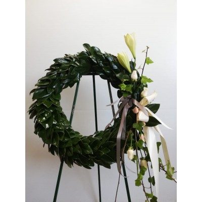 Comprar Corona de magnolia con detalle de flor Barcelona
