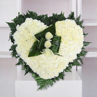Comprar Corazón de claveles Barcelona