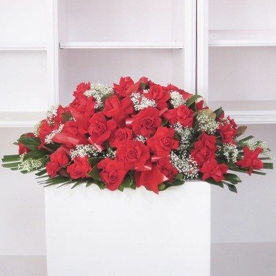 Comprar Coixí roses vermelles obertes Barcelona