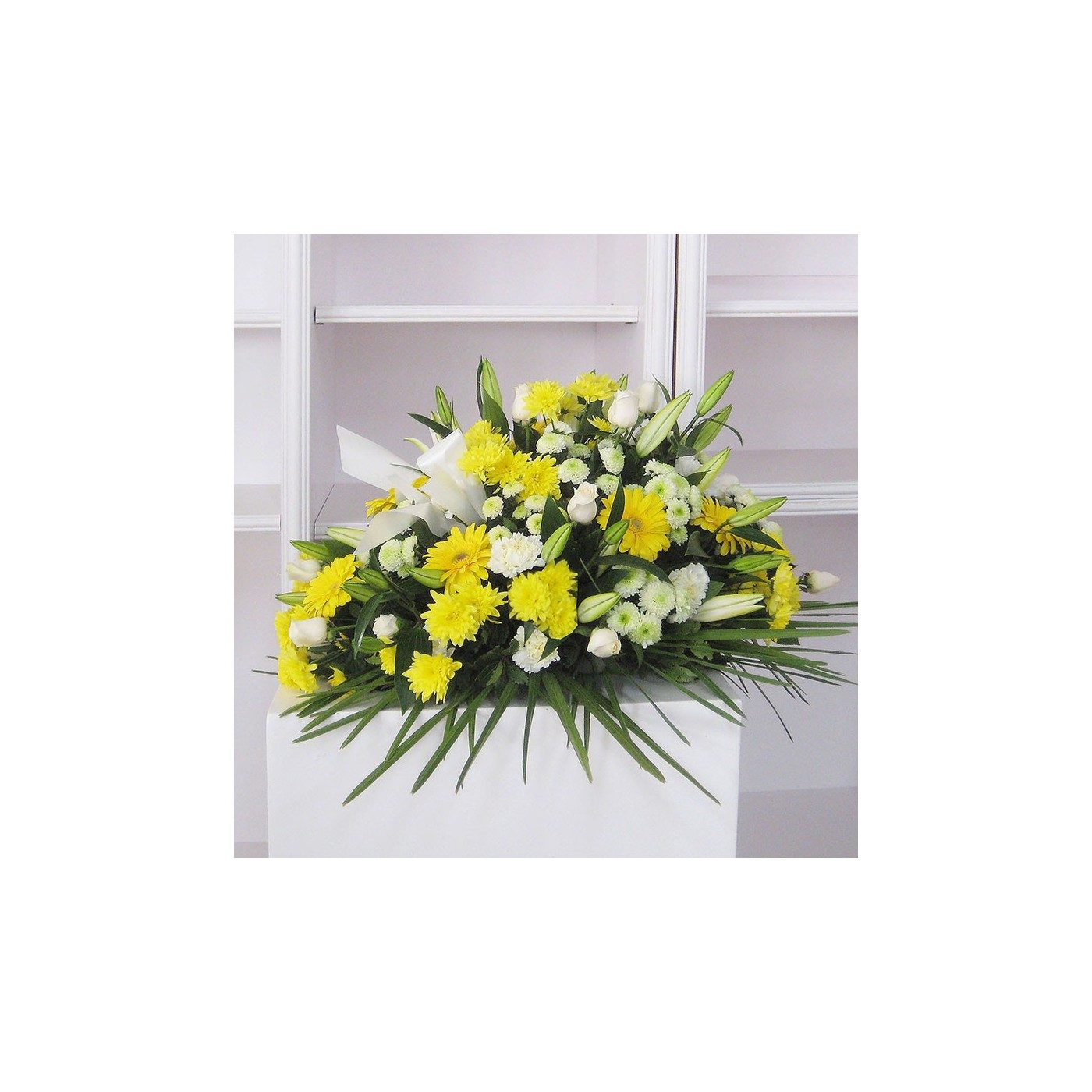 Comprar Coixí flors variades tons grocs Barcelona