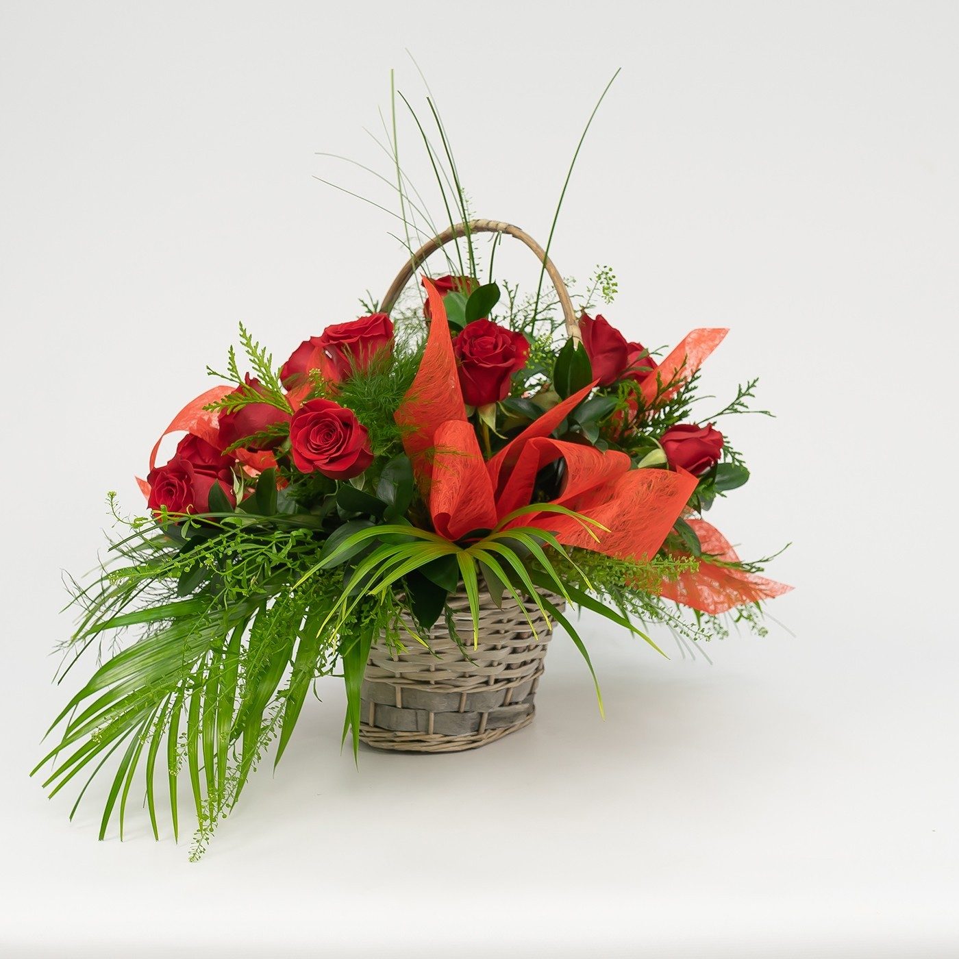 Comprar Cesta de rosas Barcelona