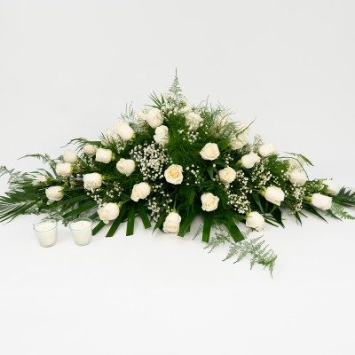 Comprar Cojín rosas blancas Barcelona