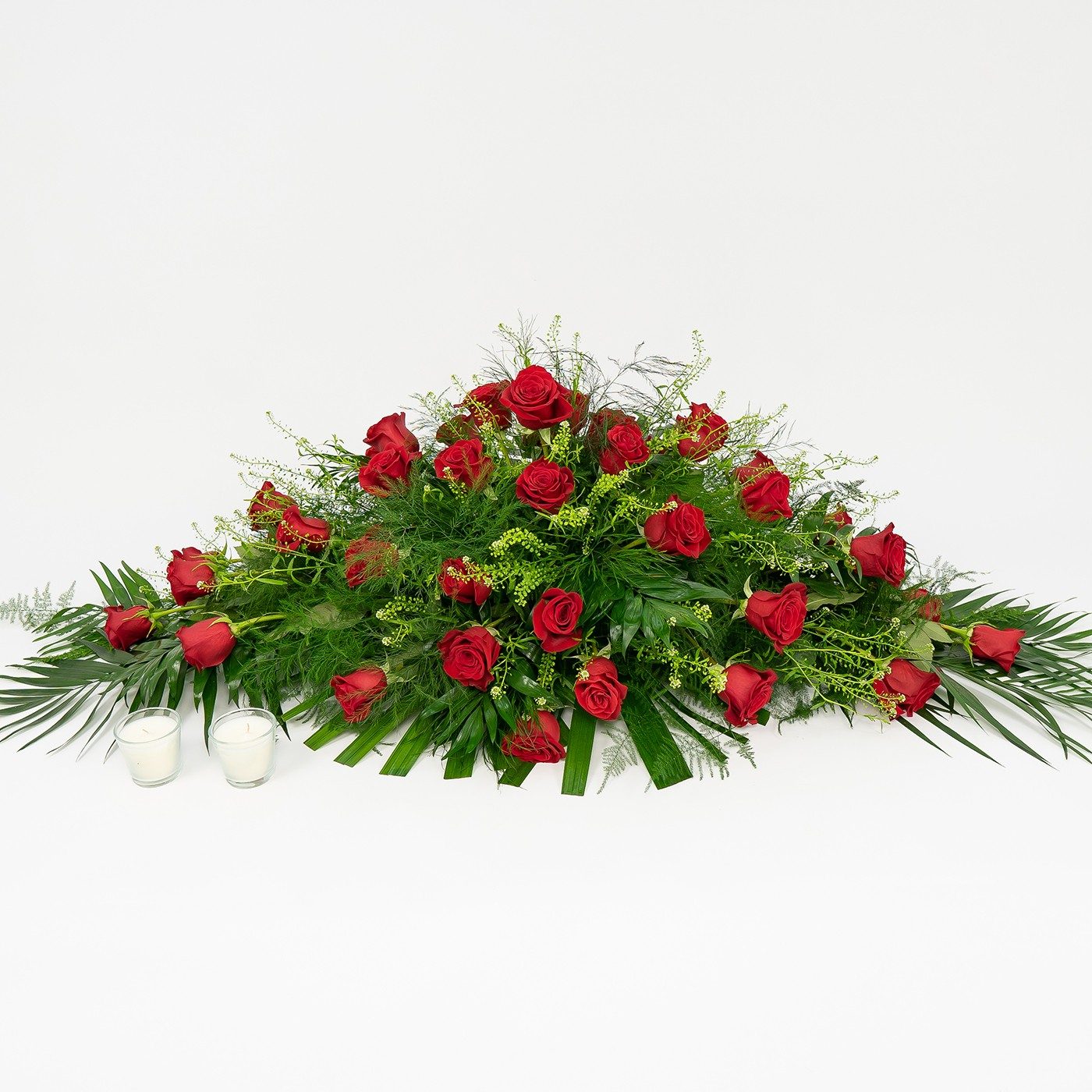 Comprar Cojín de rosas rojas cerradas Barcelona