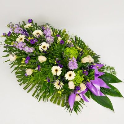 Comprar Ram funerari en tons blancs i liles. Barcelona