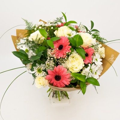 Comprar Ramo de gerberas, margarita y rosas Barcelona