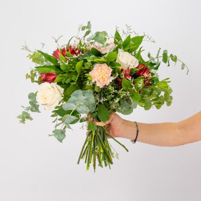 Comprar Ram de roses,clavells i alstromèlia Barcelona