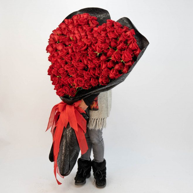 Comprar Ramo Corazón XXXL con 150 rosas rojas Barcelona Comprar Ramo Corazón XXXL con 150 rosas rojas Barcelona
