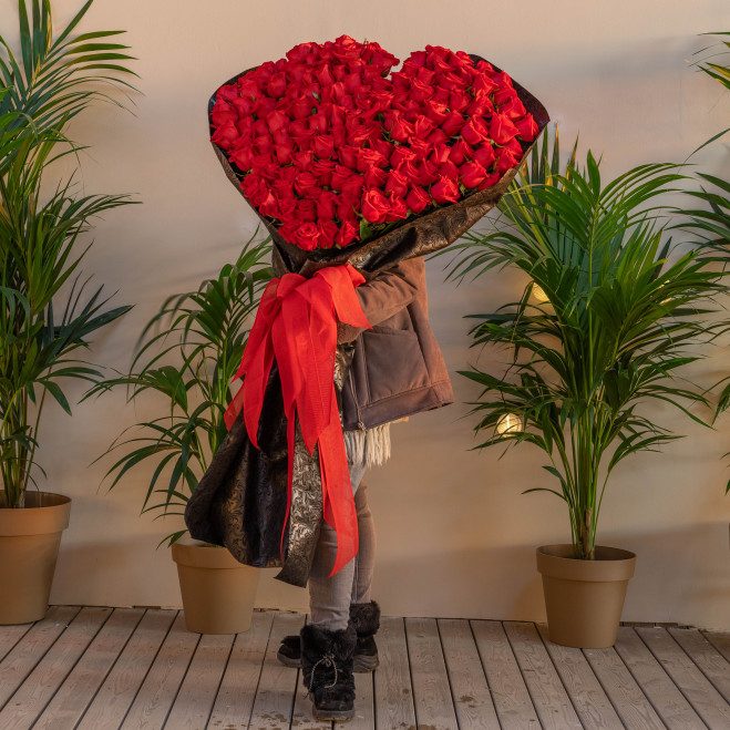 Comprar Ramo Corazón XXXL con 150 rosas rojas Barcelona Comprar Ramo Corazón XXXL con 150 rosas rojas Barcelona