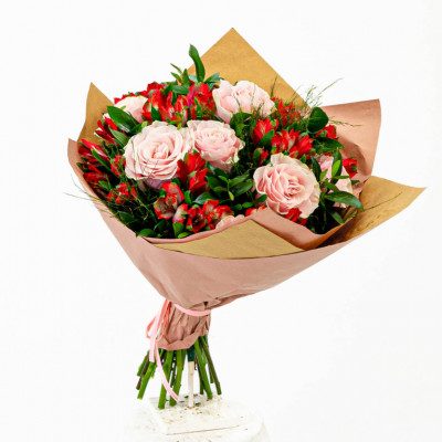 Comprar Ram de roses i alstromelia Barcelona