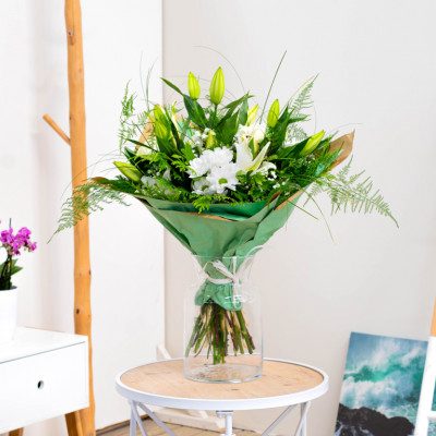 Comprar Ramo de lilium, margarita y rosas Barcelona