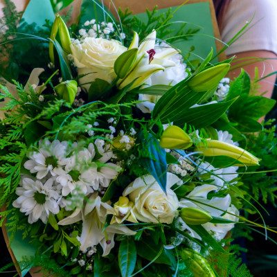 Comprar Ramo de lilium, margarita y rosas Barcelona
