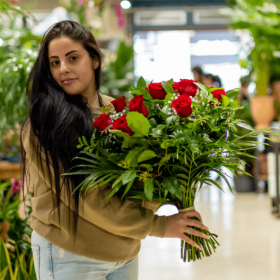 Comprar Ram de 12 roses vermelles Barcelona
