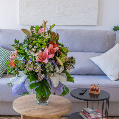 Comprar Jarrón flor variada soft Barcelona