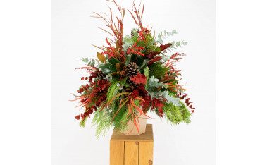Ramos y centros de flores de Navidad