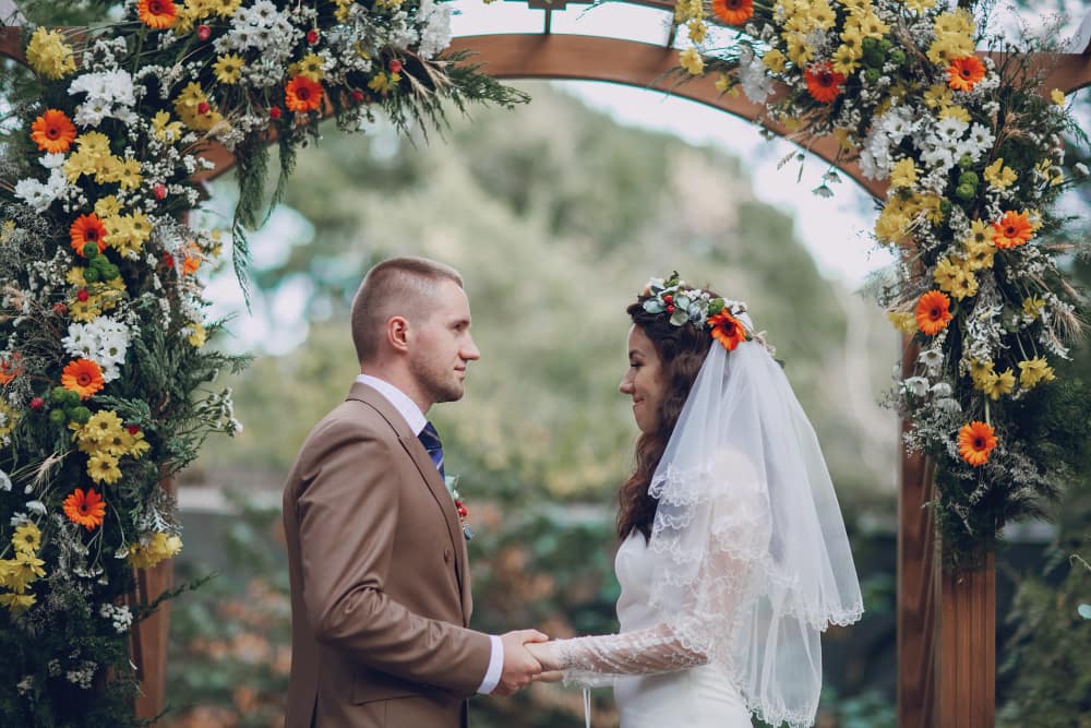 arco floral en otoño