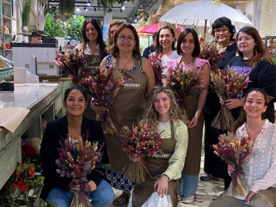 Talleres en Flores Navarro: un espacio para crear con flores